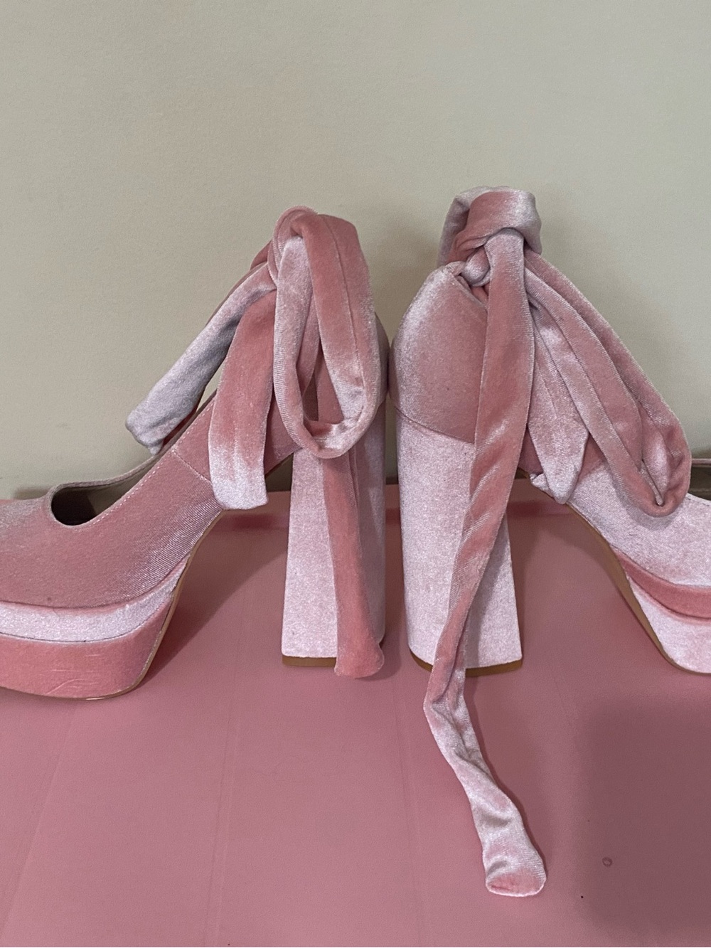 Velvet Pink Platform Block Heel Pumps with Ankle Tie - Picture 3 of 11